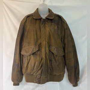 Vintage 1990’s Leather bomber jacket. Size: XL (46 Tall). Leather in great cond.